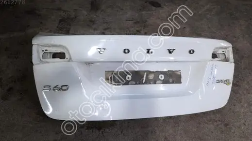 Volvo S60 Bagaj Kapağı 2014-2017 çıkma parça