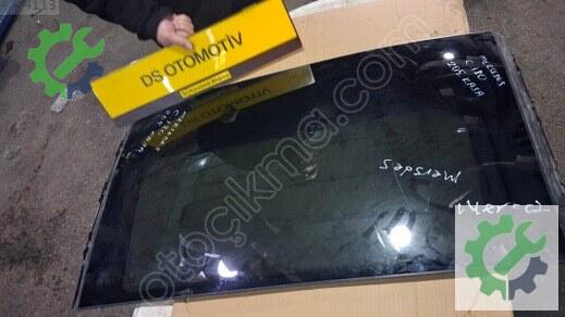 Mercedes-Benz C Serisi Sunroof Camı 2014-2018 çıkma parça