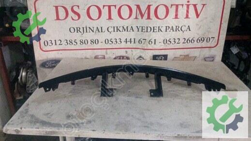 Nissan Pulsar Ön Panjur 2014-2018 çıkma parça