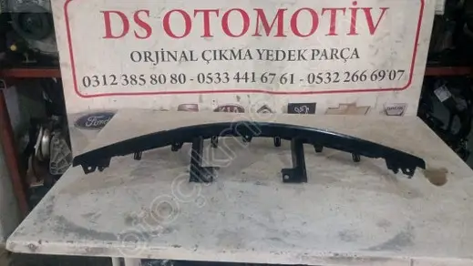 Nissan Pulsar Ön Panjur 2014-2018 çıkma parça