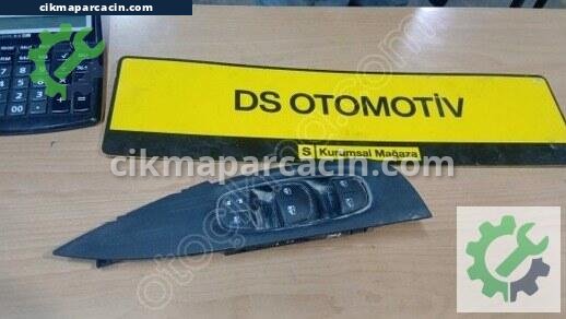 Nissan Qashqai Sol Ön Kapı çıkma parça