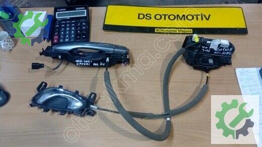 Nissan Qashqai Sol Ön Kapı Kilidi 2014-2018 çıkma parça