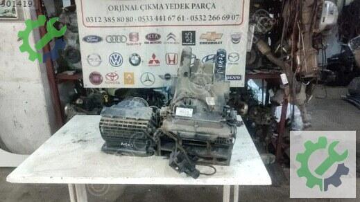 Opel Astra Kalorifer Kutusu 2014-2018 çıkma parça
