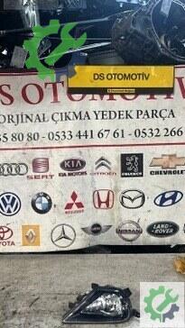Volkswagen Touareg Sağ Sis Farı 2014-2018 çıkma parça