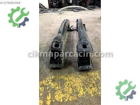 Mercedes-Benz C Arka Tampon Demiri çıkma parça