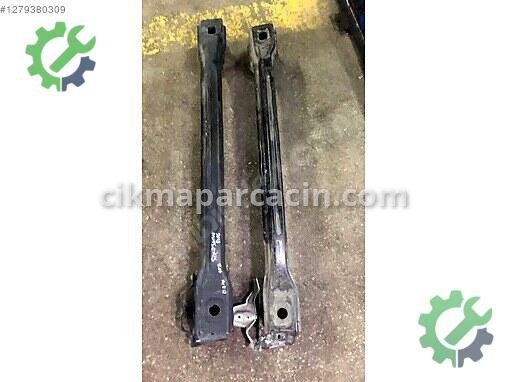 Mercedes-Benz C Arka Tampon Demiri çıkma parça