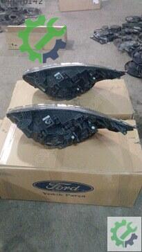 Ford Transit Custom Sol Ön Far 2014-2019 çıkma parça