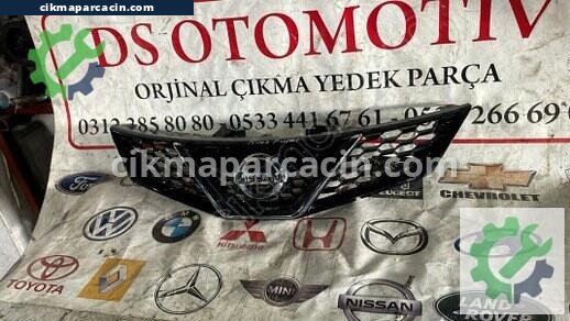 Nissan Pulsar Ön Panjur çıkma parça