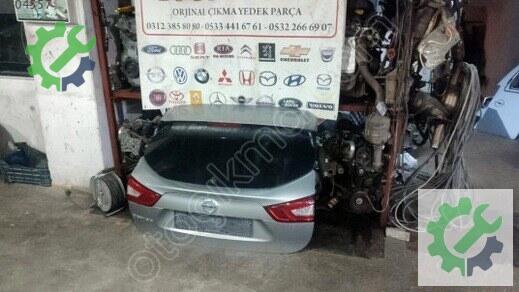 Nissan Qashqai Bagaj Kapağı çıkma parça