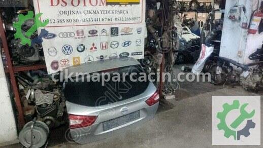 Nissan Qashqai Bagaj Kapağı 2014-2020 çıkma parça