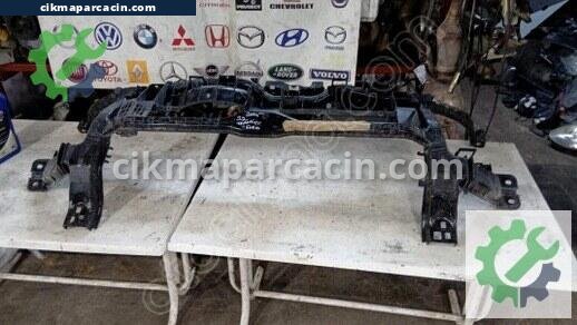 Ford Transit Ön Panel çıkma parça