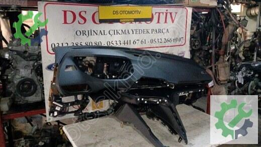 Peugeot 3008 Torpido çıkma parça