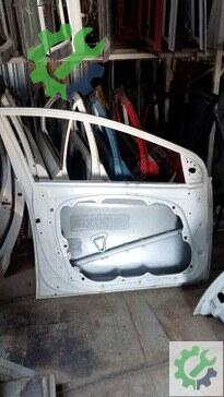 Hyundai i30 Sol Ön Kapı çıkma parça