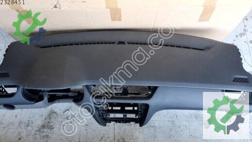 Skoda Octavia Torpido çıkma parça