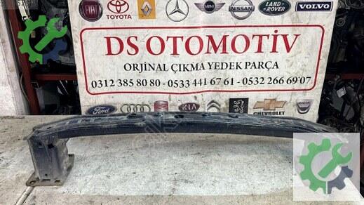 Land Rover Discovery Ön Tampon Demiri 2015-2016 çıkma parça