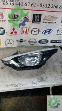 Hyundai i20 Sol Ön Far çıkma parça