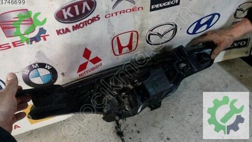 Hyundai i20 Sol Ön Far 2015-2017 çıkma parça