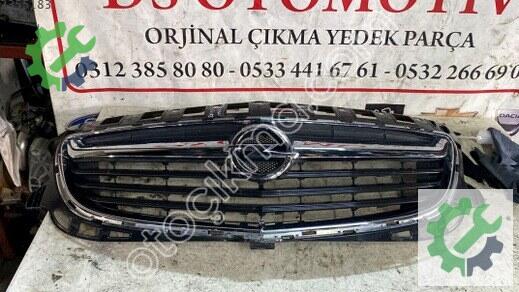 Opel Insignia Ön Panjur 2015-2018 çıkma parça
