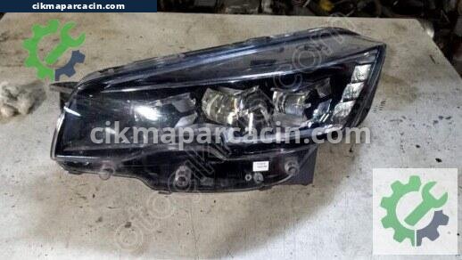 Peugeot 508 Sol Ön Far çıkma parça