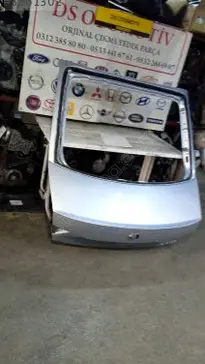 Skoda Superb Bagaj Kapağı 2015-2018 çıkma parça