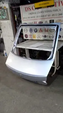 Skoda Superb Bagaj Kapağı 2015-2018 çıkma parça