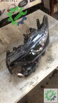 Toyota Auris Sol Ön Far 2015-2018 çıkma parça