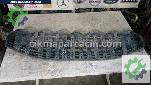 Toyota Yaris Ön Tampon çıkma parça