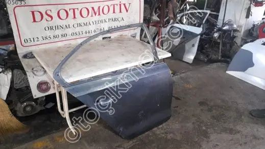 Volkswagen Jetta Sağ Arka Kapı 2015-2018 çıkma parça