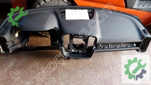 Volvo XC40 Torpido 2015-2018 çıkma parça