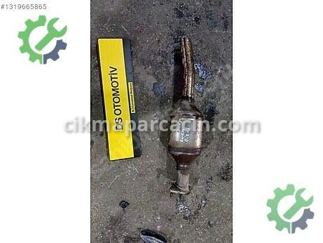 Ford Kuga Egzoz çıkma parça