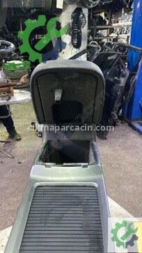 Ford Kuga Orta Konsol 2015-2019 çıkma parça
