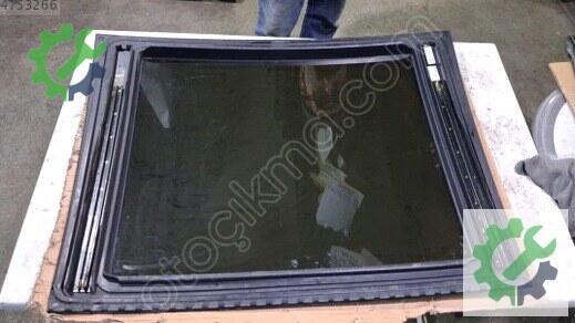 Mercedes-Benz GLA Sunroof Camı 2015-2019 çıkma parça