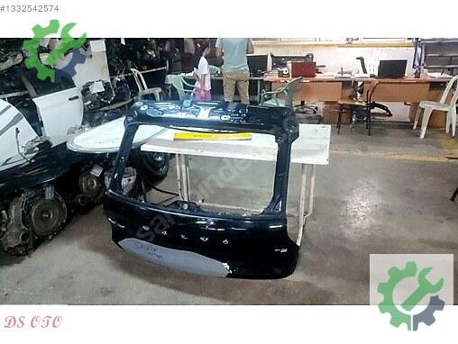 Volvo XC 40 Bagaj Kapağı çıkma parça