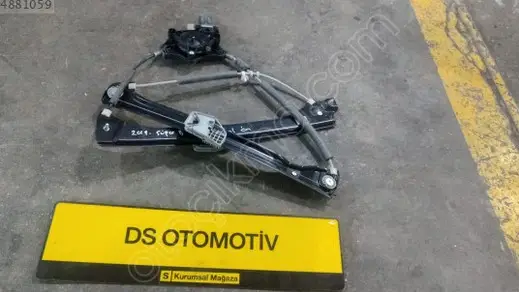 Skoda Superb Sol Ön Cam Krikosu 2015-2020 çıkma parça