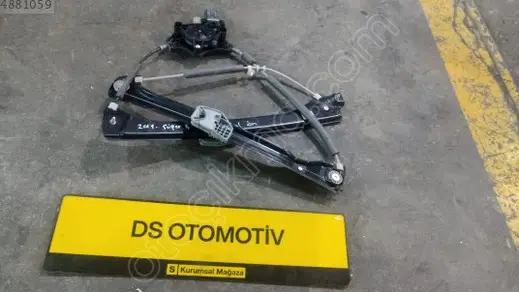 Skoda Superb Sol Ön Cam Krikosu 2015-2020 çıkma parça