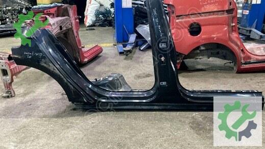 Volkswagen Passat Sağ Marşpiyel Sacı çıkma parça