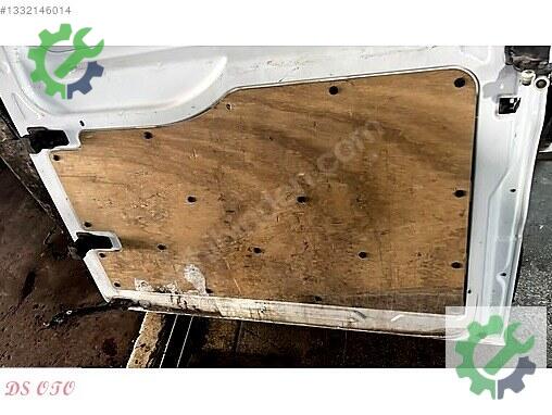 Ford Transit Sağ Kapı çıkma parça