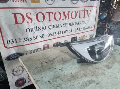 Kia Rio Sağ Ön Far çıkma parça