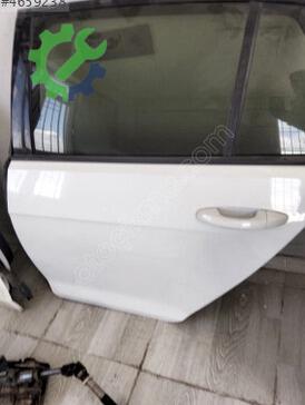 Volkswagen Golf Sol Arka Kapı çıkma parça