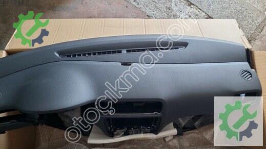 Volkswagen Jetta Torpido çıkma parça