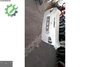 2015/2018 FORD FOCUS BEYAZ BAGAJ KAPUTU BOYALI HATASIZ 2015/