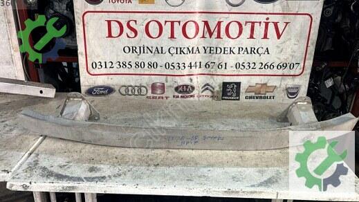Jeep Grand Cherokee Ön Tampon Demiri 2016-2018 çıkma parça