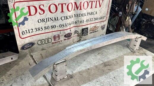Jeep Grand Cherokee Ön Tampon Demiri 2016-2018 çıkma parça