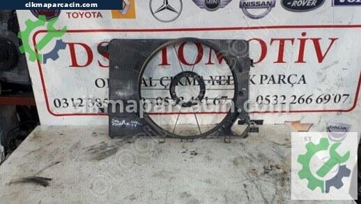 Opel Astra Davlumbaz çıkma parça