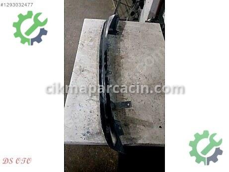 Toyota Auris Tampon Braketi çıkma parça