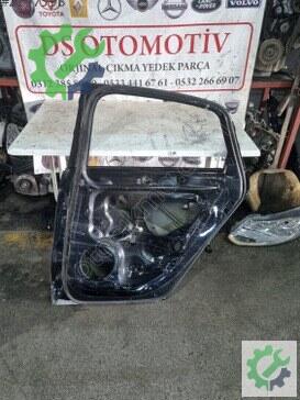 Audi A3 Sağ Arka Kapı 2016-2020 çıkma parça
