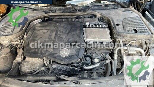 Mercedes-Benz E Serisi Motor Komple çıkma parça