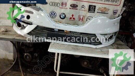Renault Megane Ön Tampon çıkma parça