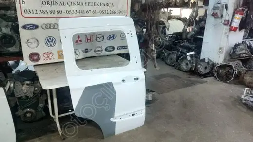 Ford Transit Courier Sağ Sürgülü Kapı 2016-2021 çıkma parça