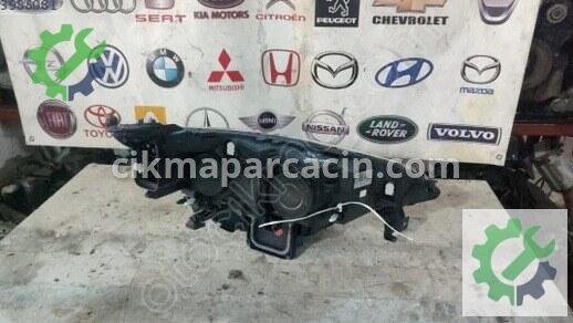 Renault Megane Sol Ön Far 2016-2021 çıkma parça